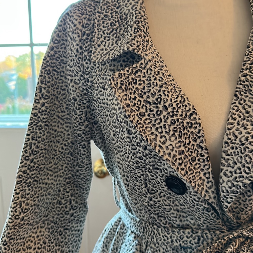 Blazer/Jacket - Picture 2 of 4
